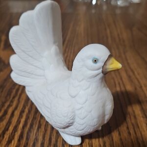 HOMCO Vintage White Dove Porcelain 1980s